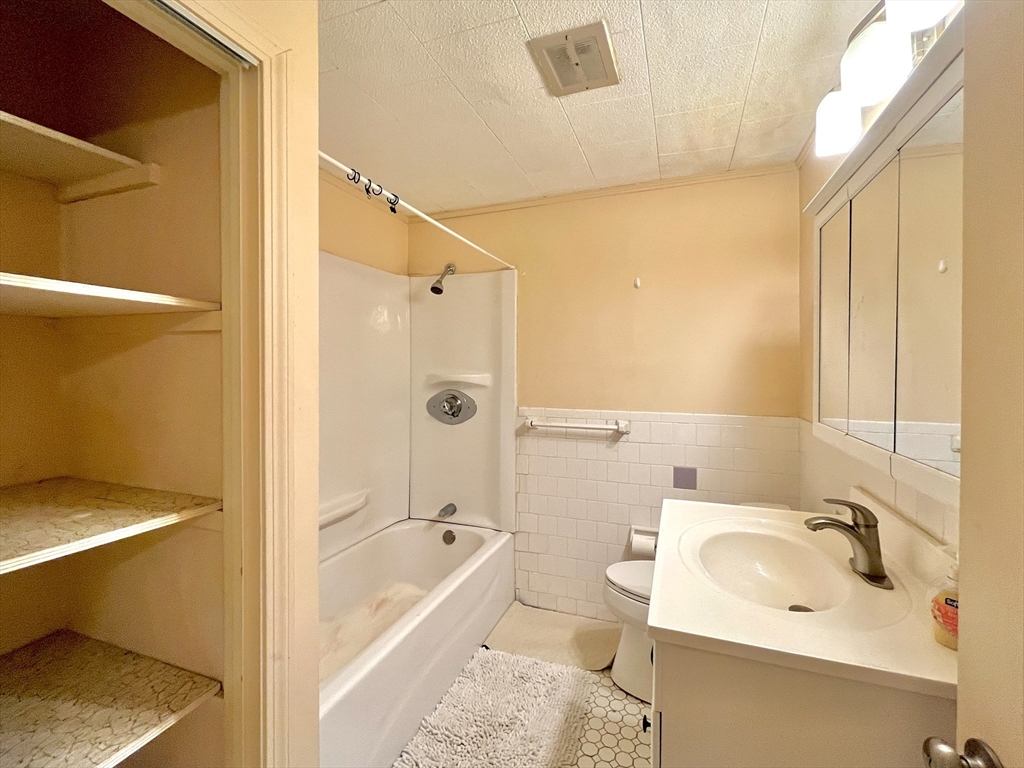 5 Cass Street, Unit 1 Boston, MA 02132 - Photo 4 of 12