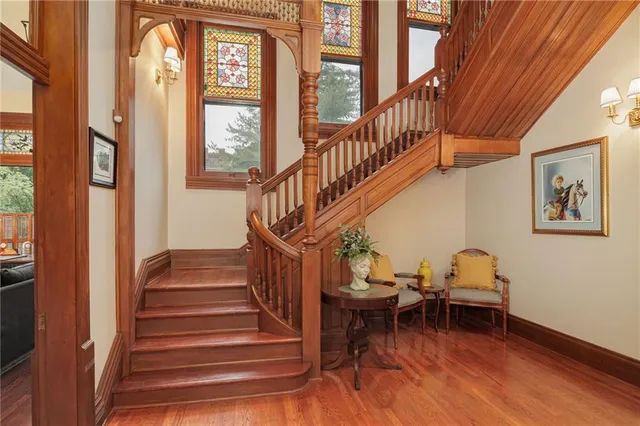 $600,000 | 1328 Francis Street, St. Joseph, MO 64501