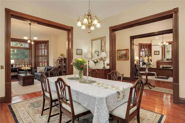 $600,000 | 1328 Francis Street, St. Joseph, MO 64501