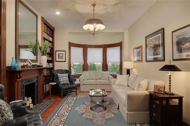 $600,000 | 1328 Francis Street, St. Joseph, MO 64501