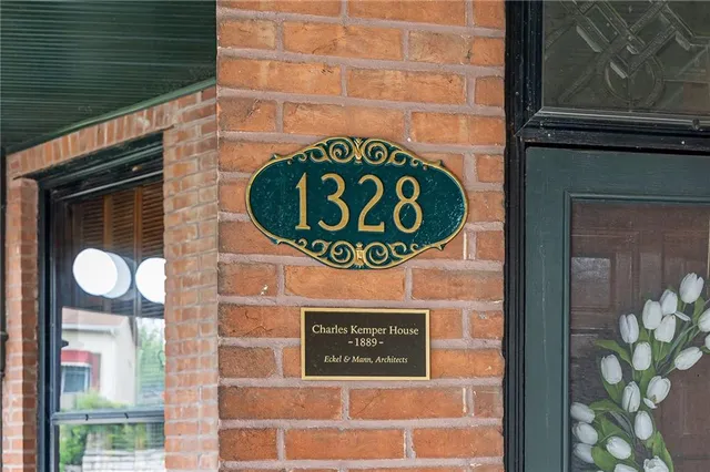 $600,000 | 1328 Francis Street, St. Joseph, MO 64501