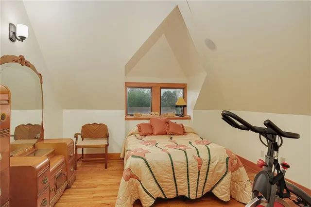 $600,000 | 1328 Francis Street, St. Joseph, MO 64501