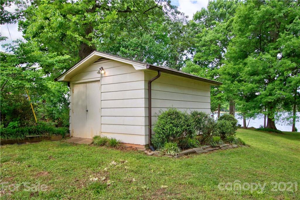7924 Bankhead Road Denver, NC 28037 - Photo 26 of 43 Gallery Image 26