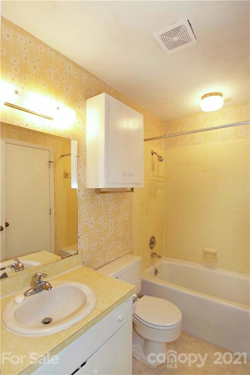 7924 Bankhead Road Denver, NC 28037 - Photo 33 of 43 Gallery Image 33
