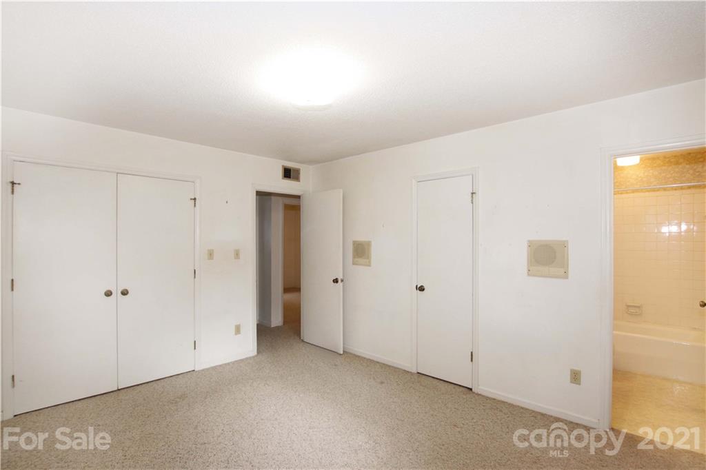 7924 Bankhead Road Denver, NC 28037 - Photo 40 of 43 Gallery Image 40