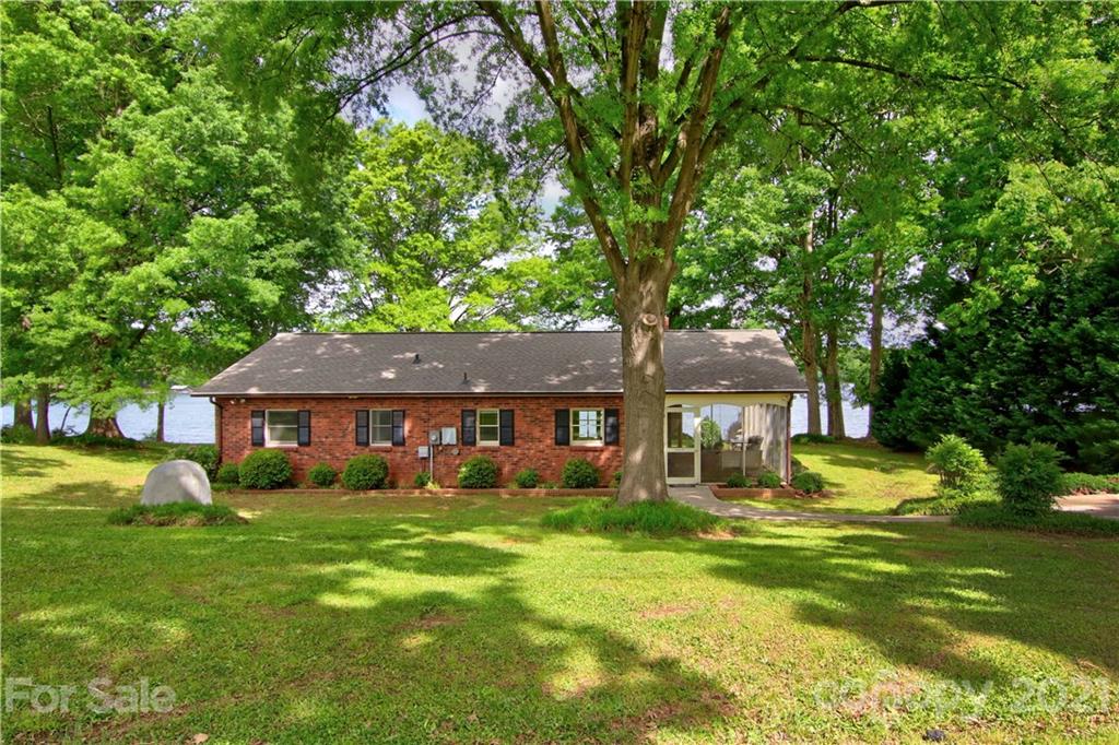 7924 Bankhead Road Denver, NC 28037 - Photo 5 of 43 Gallery Image 5