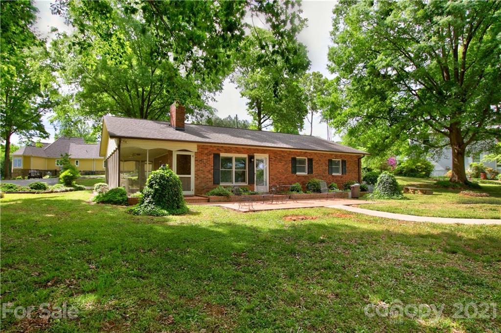 7924 Bankhead Road Denver, NC 28037 - Photo 7 of 43 Gallery Image 7