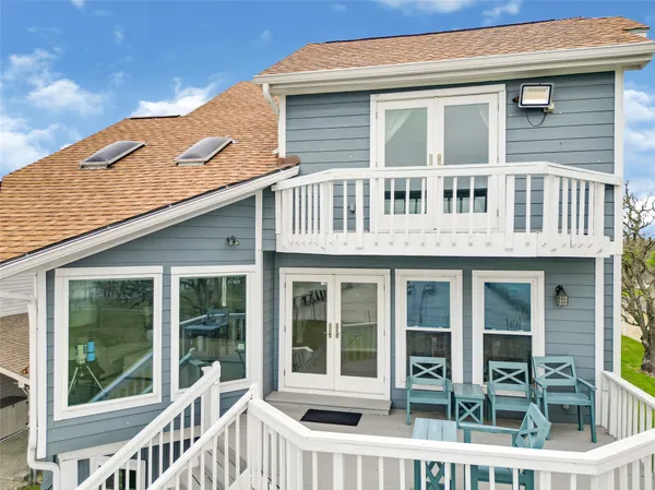 $495,000 | 1547 John Street, Dickinson, TX 77539