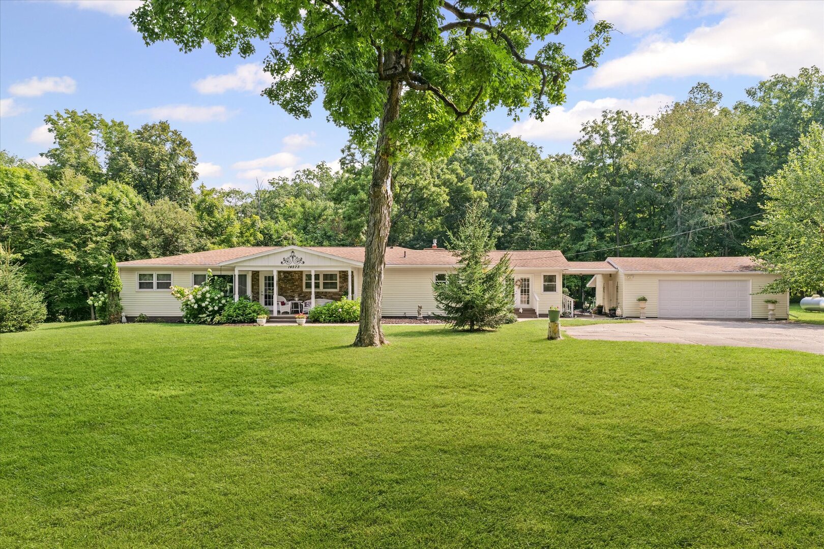 14573 North 875 East Road Fairmount, IL 61841 - Photo 4 of 44 Gallery Image 4