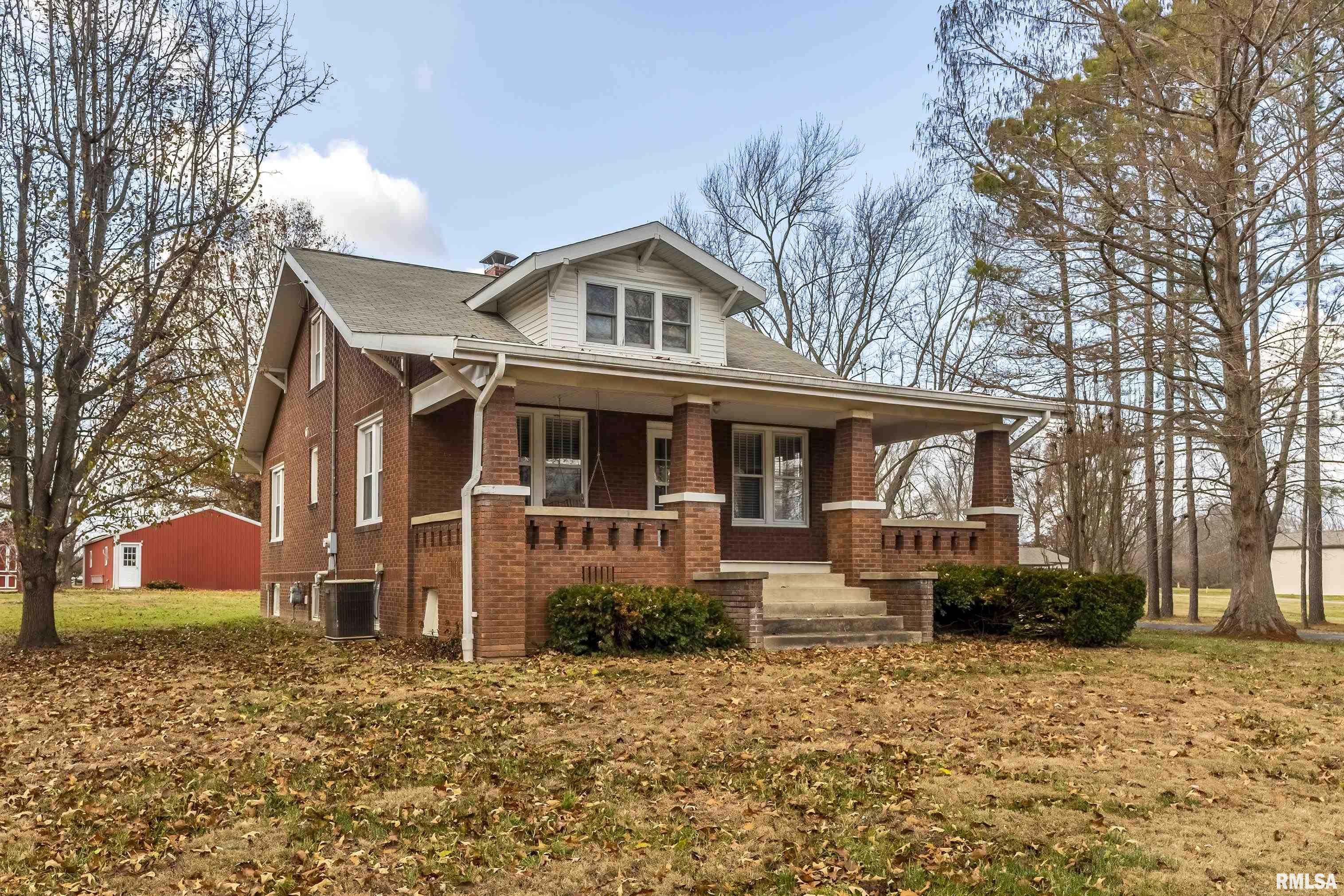 375 Dallas Road Murphysboro, IL 62966 - Photo 1 of 37