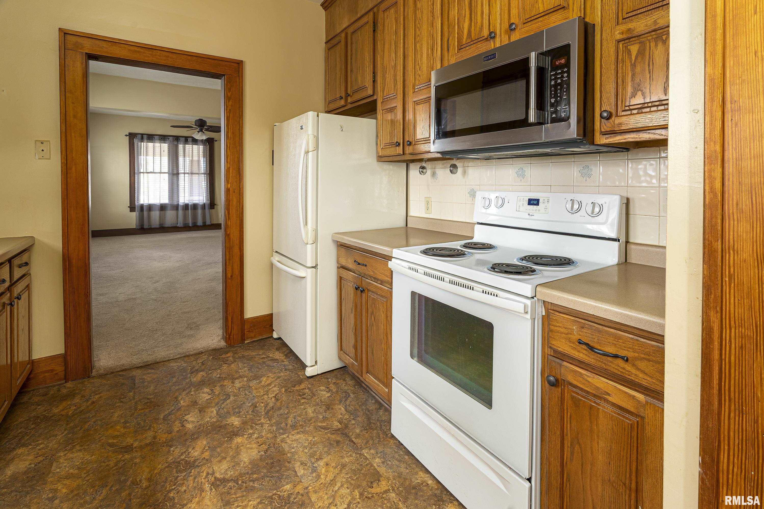 375 Dallas Road Murphysboro, IL 62966 - Photo 11 of 37