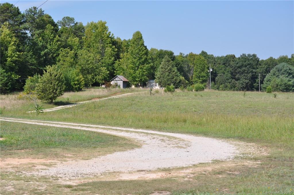 2058 Beamguard Road Clover, SC 29710 - Photo 2 of 16 a view of a tennis court