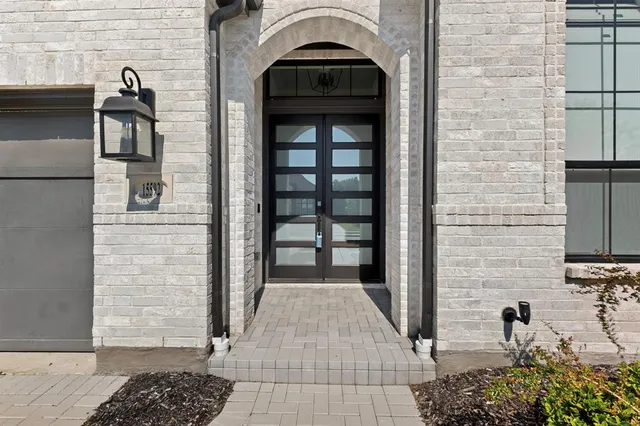 a view of a entryway door of the house