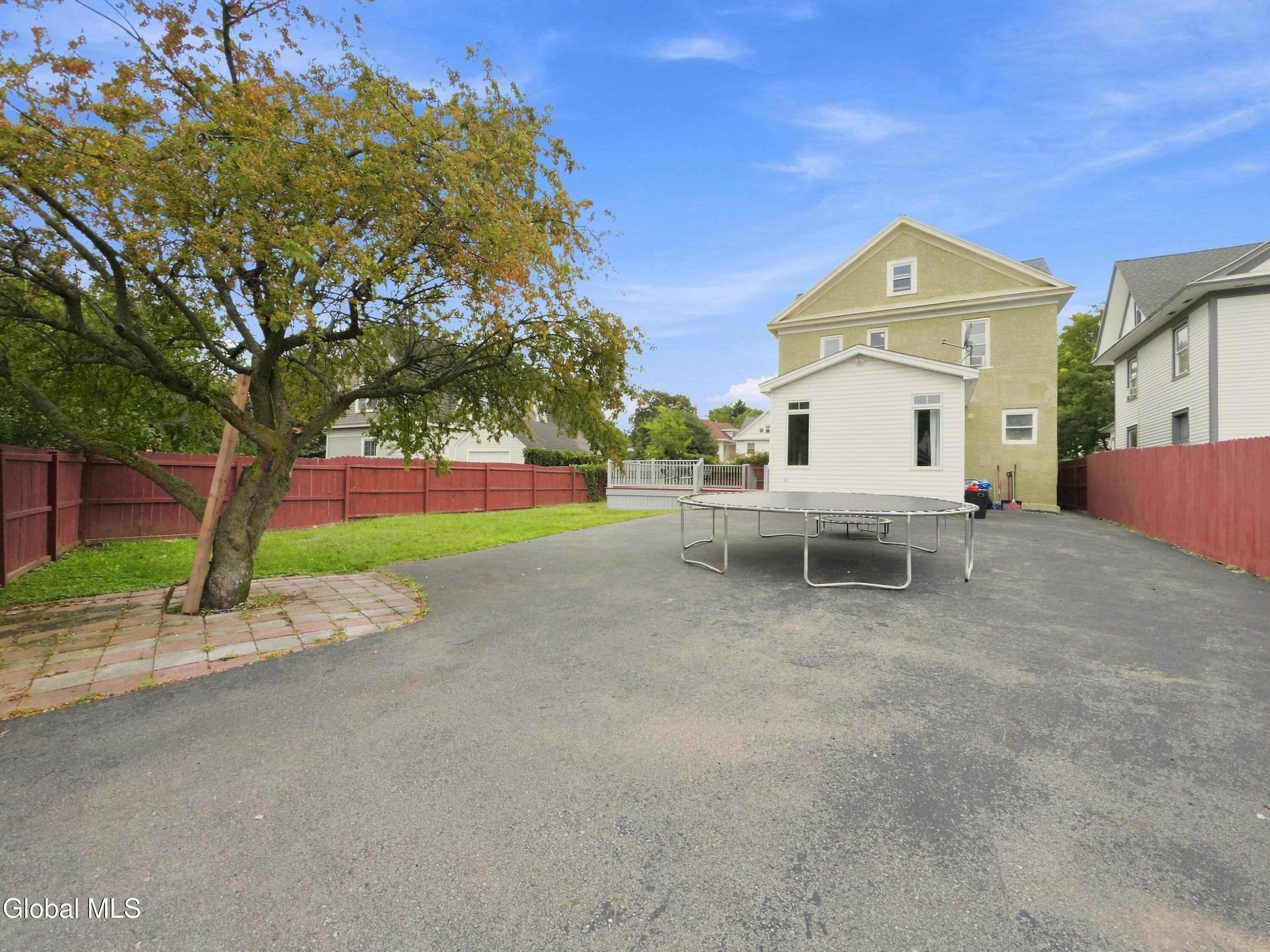 530 Bedford Road Schenectady, NY 12308 - Photo 31 of 35 IMG_4949