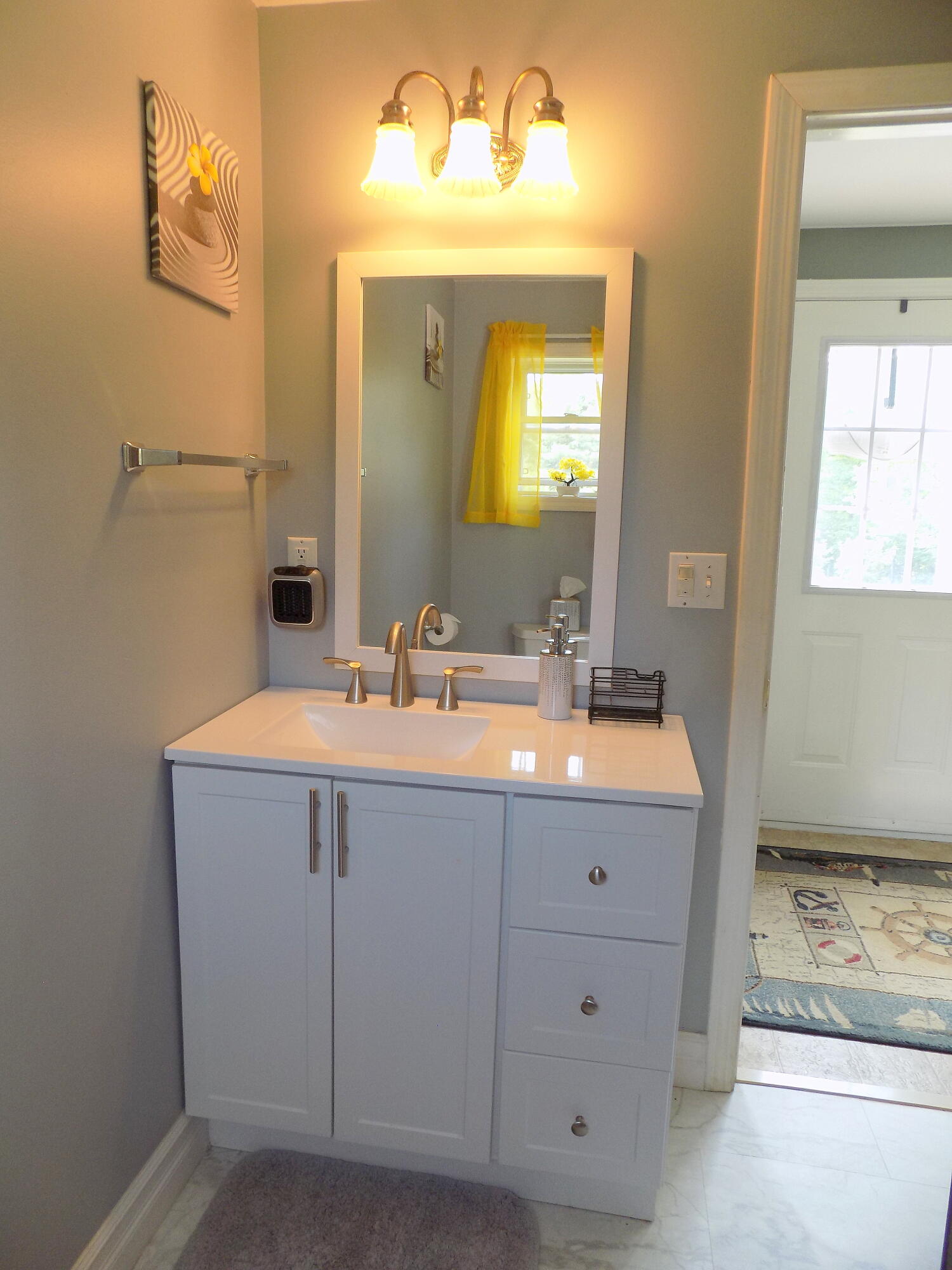 6 Waycross Way Limerick, ME 04048 - Photo 20 of 28 Bathroom for Inlaw