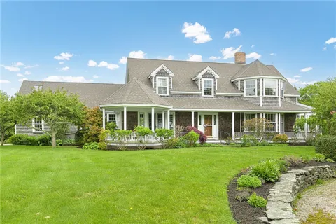$3,450,000 | 576 West Main Road, Little Compton, RI 02837