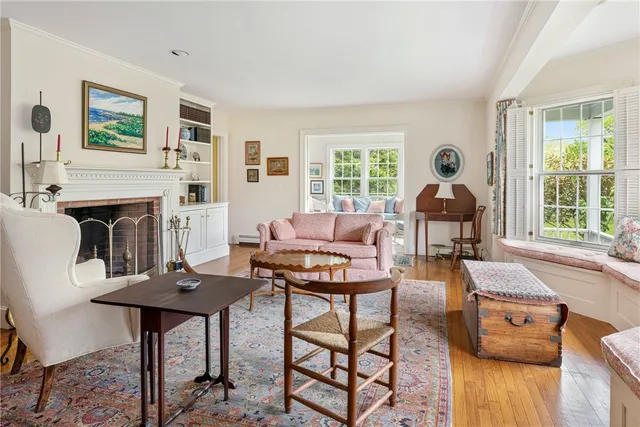 $3,450,000 | 576 West Main Road, Little Compton, RI 02837