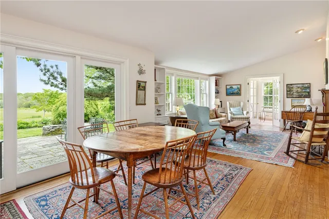 $3,450,000 | 576 West Main Road, Little Compton, RI 02837