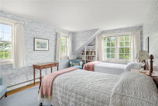 $3,450,000 | 576 West Main Road, Little Compton, RI 02837