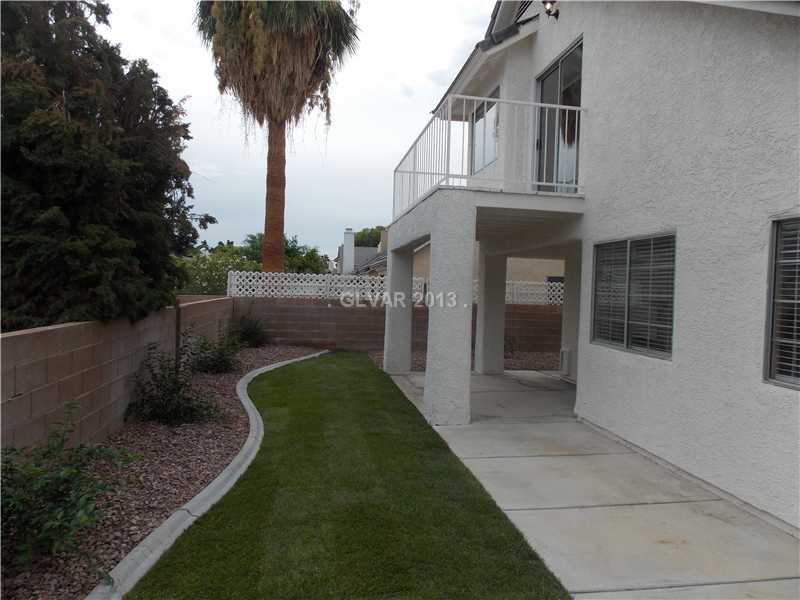 2520 Kilmaron Circle Henderson, NV 89014 - Photo 26 of 33 Yard/Garden.