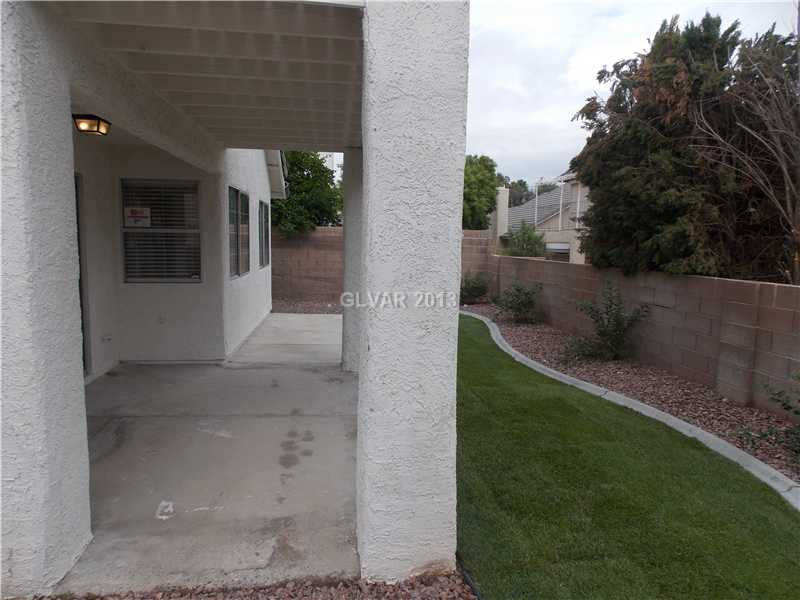 2520 Kilmaron Circle Henderson, NV 89014 - Photo 29 of 33 Yard/Garden.