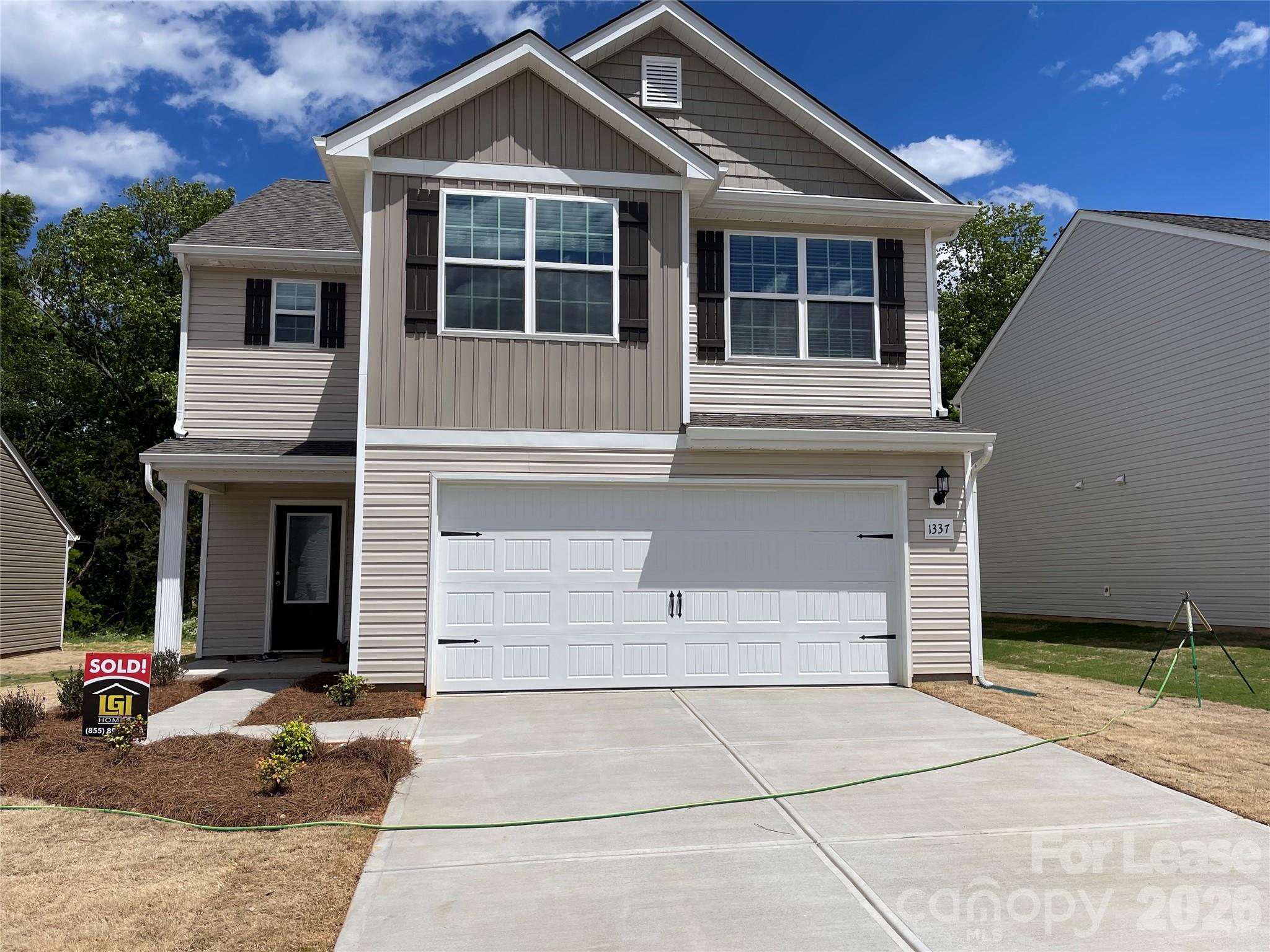 1337 Nia Road Charlotte, NC 28215 - Photo 2 of 13