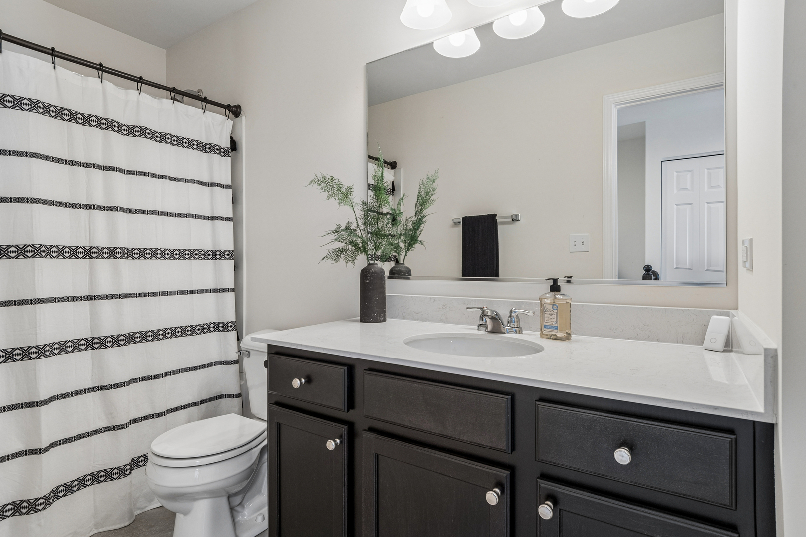 4150 Irving Road Aurora, IL 60504 - Photo 14 of 20
