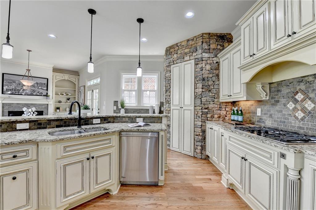 3487 Binghurst Road Suwanee, GA 30024 - Photo 24 of 99