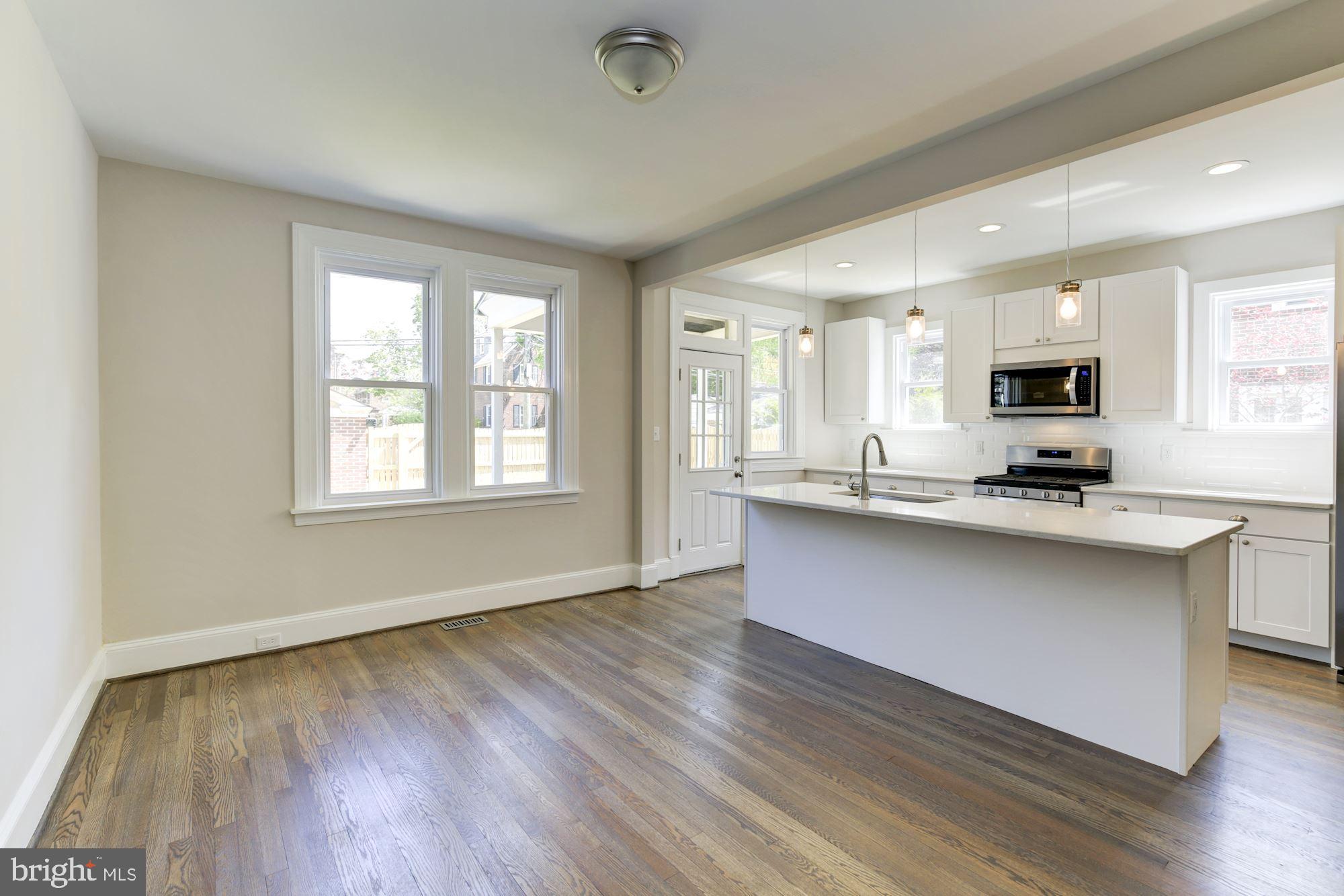 406 Hopkins Road Baltimore, MD 21212 - Photo 3 of 52 Dining room open to kitchen