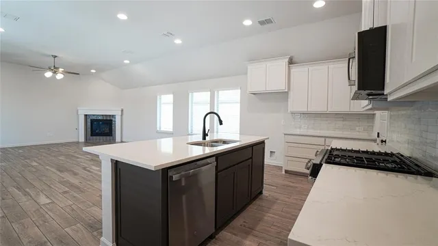 $2,400 | 4104 Hudson Street, Fate, TX 75087