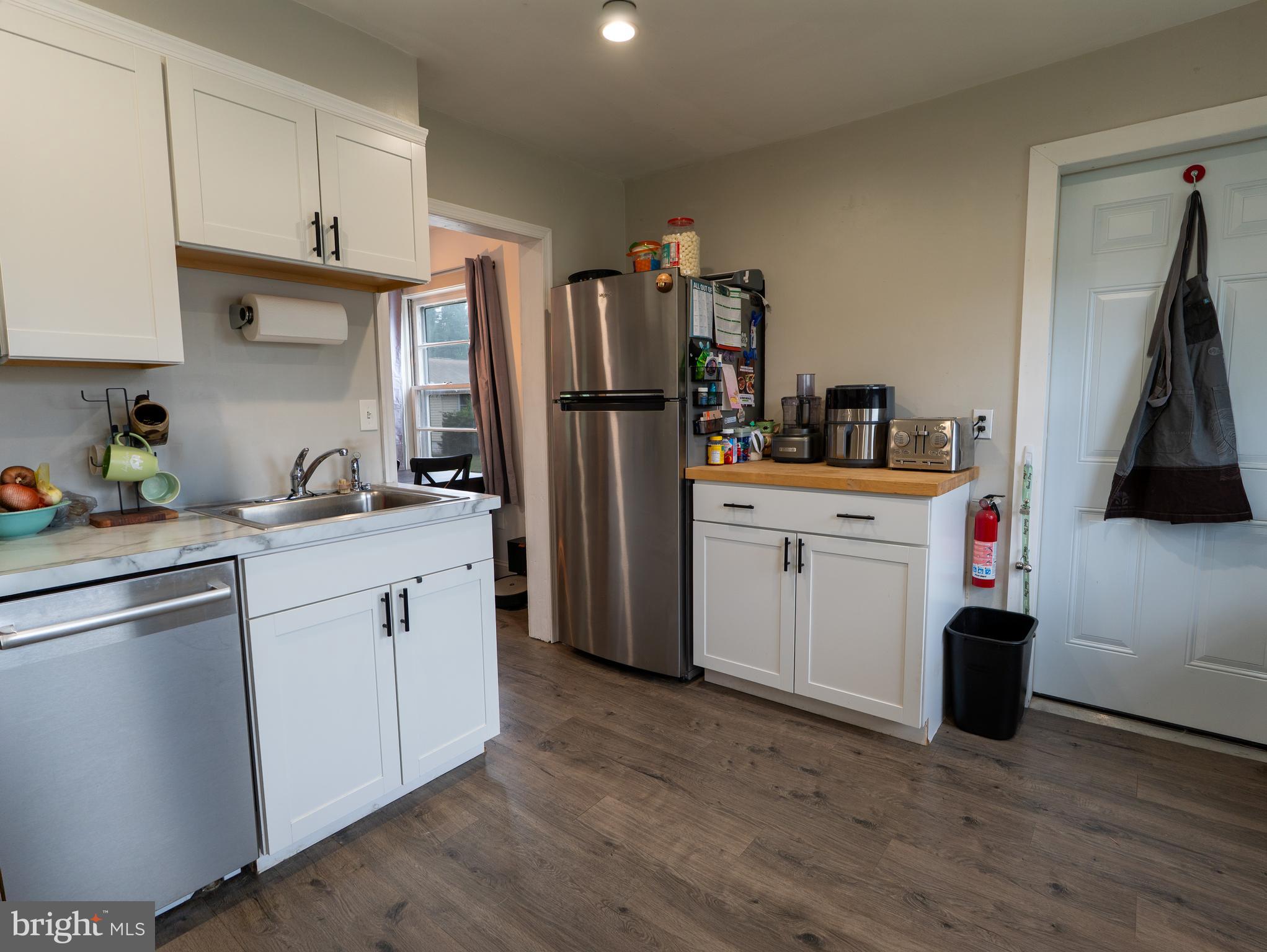 257 G Street Carneys Point, NJ 08069 - Photo 18 of 27