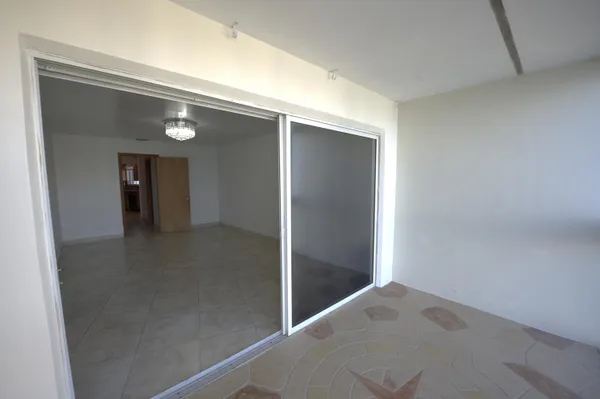 $2,550 | 100 Waterway Drive South, Unit 407, Lantana, FL 33462