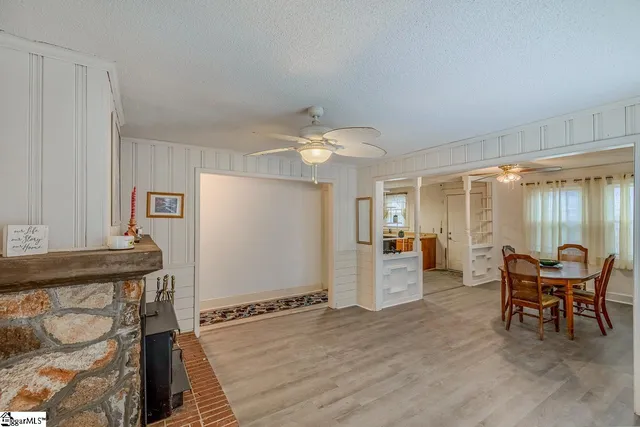 $375,000 | 10676 Augusta Road, Belton, SC 29627