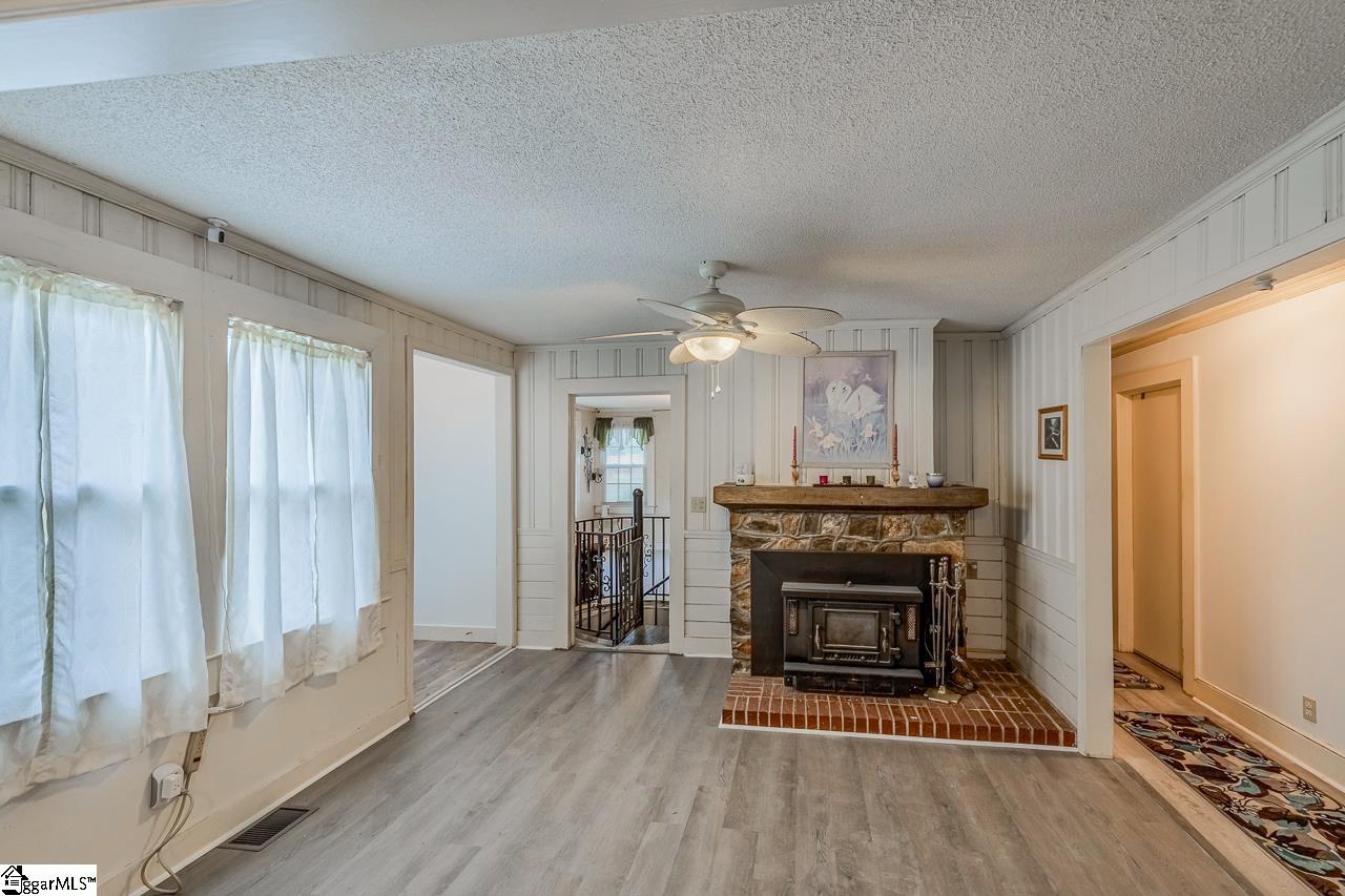 10676 Augusta Road Belton, SC 29627 - Photo 18 of 44