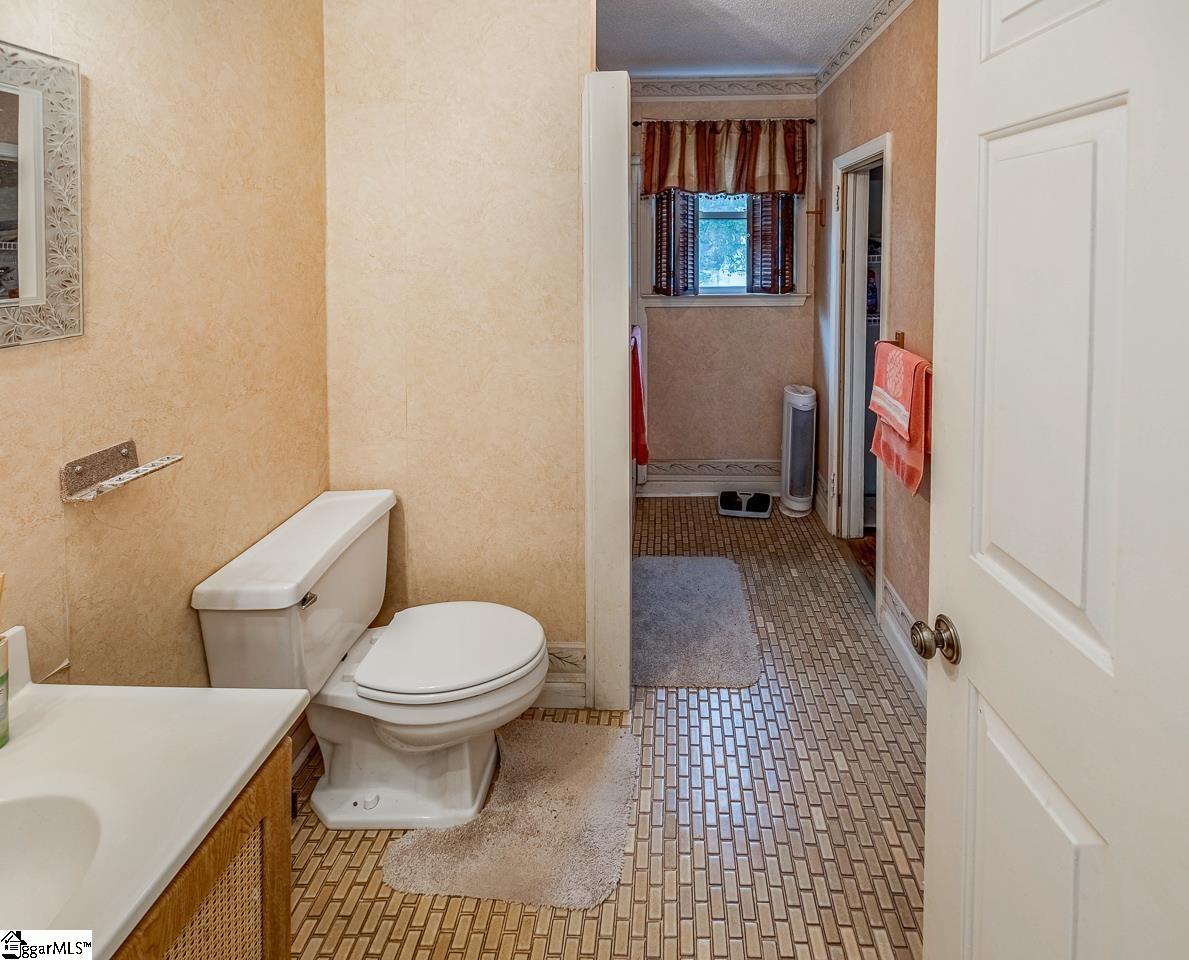 10676 Augusta Road Belton, SC 29627 - Photo 26 of 44