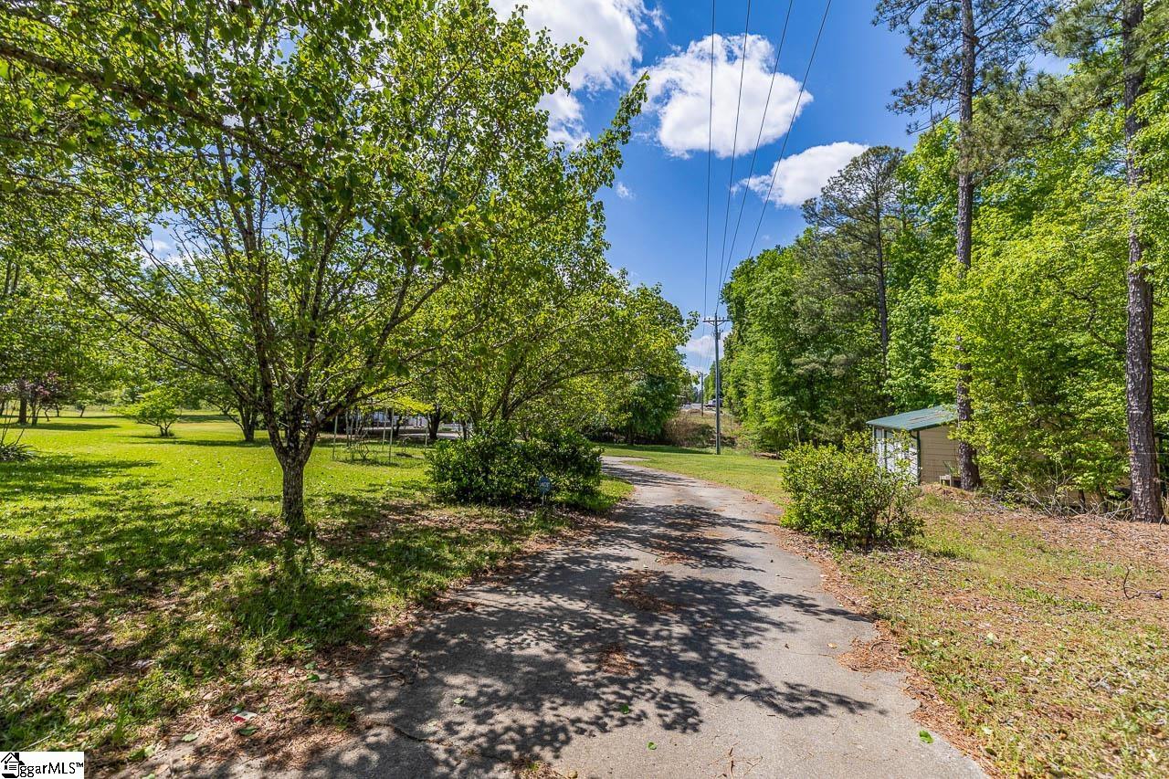 10676 Augusta Road Belton, SC 29627 - Photo 40 of 44