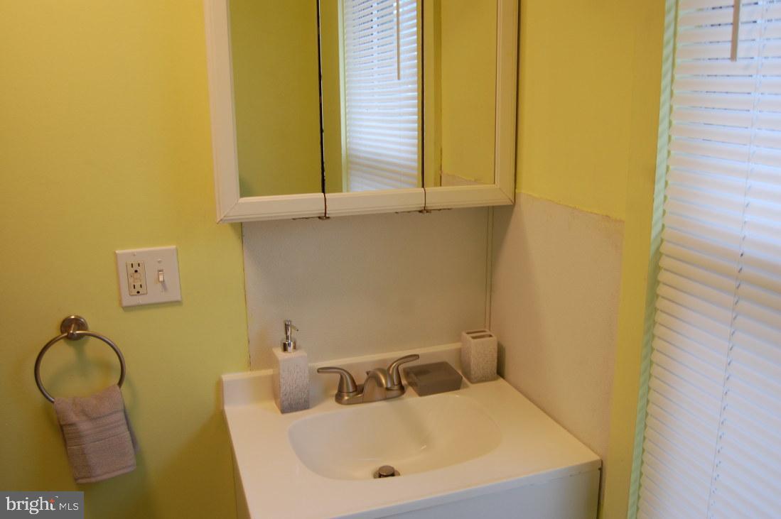 256 5th Street Coaldale, PA 18218 - Photo 22 of 30