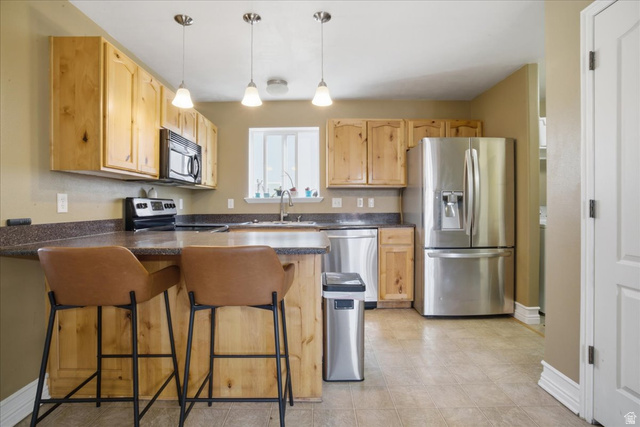 7065 Cherokee Street Eagle Mountain, UT 84005 - Photo 10 of 25