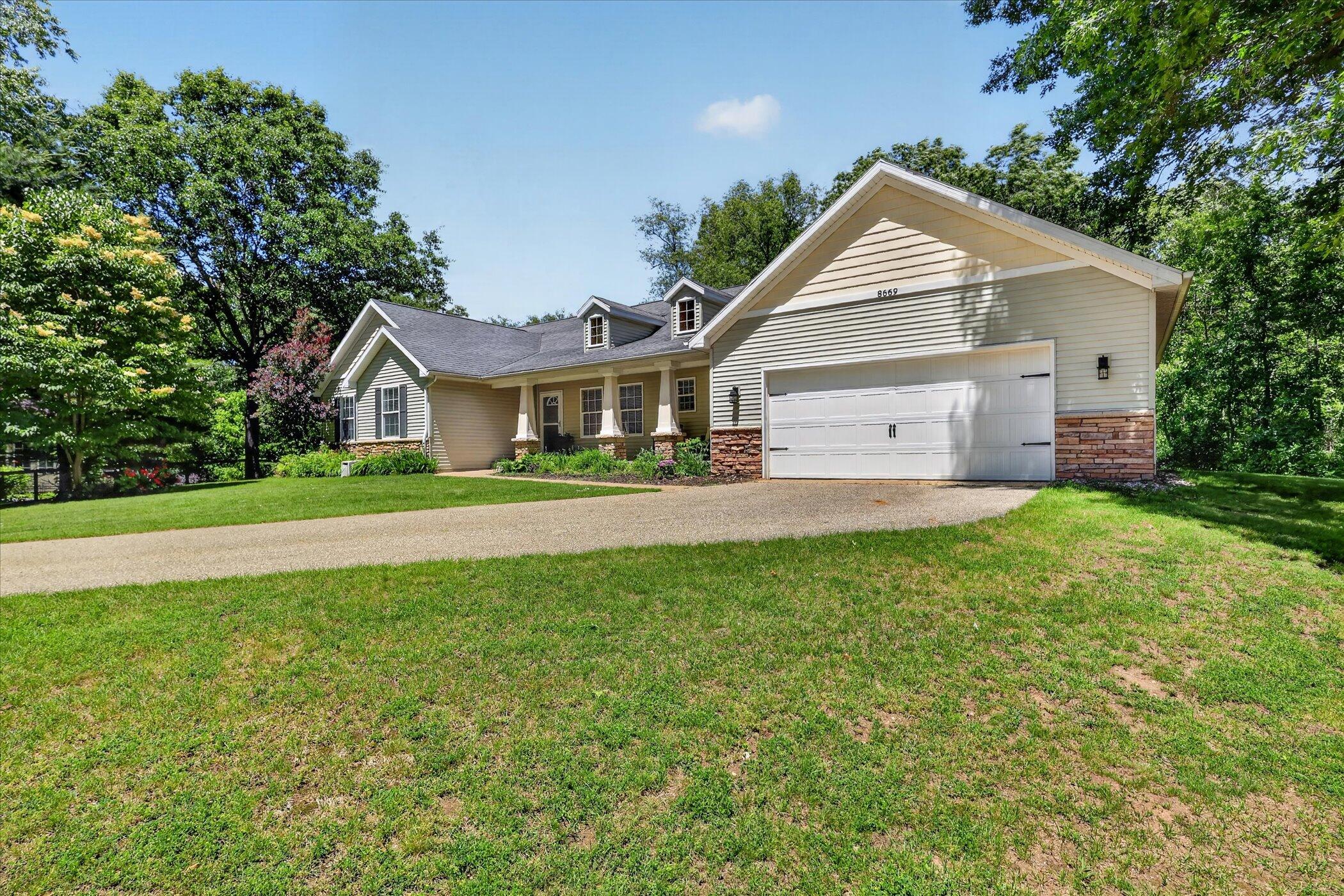 8669 Lilly Ridge Drive Alto, MI 49302 - Photo 4 of 53 04-8669-Lilly-Ridge-Dr-Alto-WindowStill