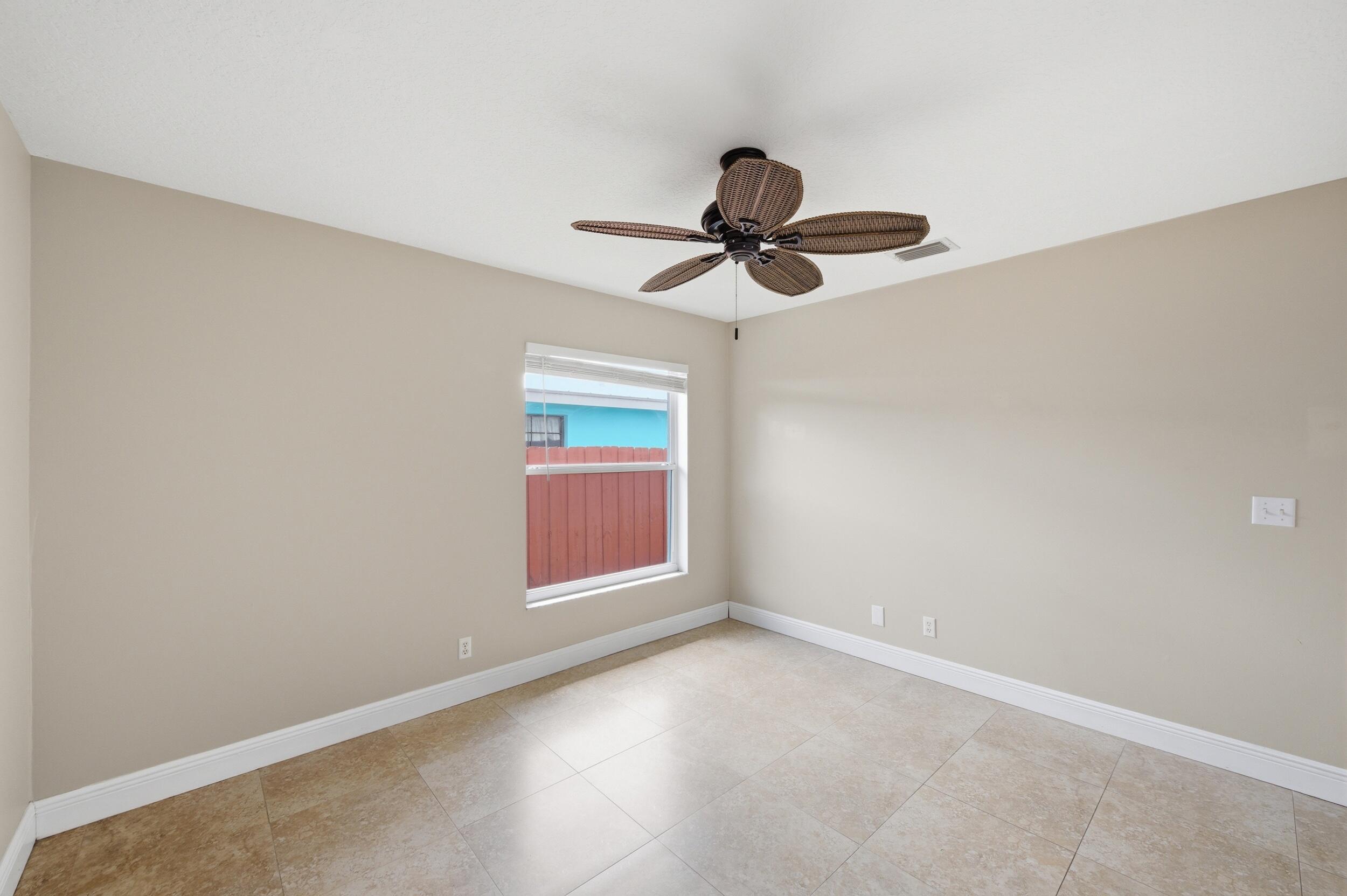 6141 Michael Street Jupiter, FL 33458 - Photo 11 of 19 20__dsc1858