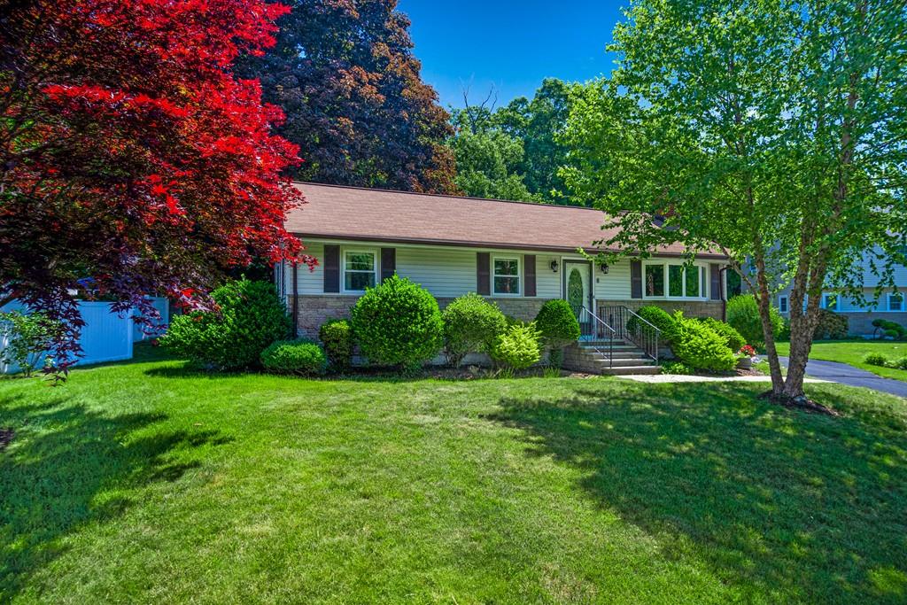 8 Duncan Road Burlington, MA 01803 - Photo 3 of 30 Gallery Image 3