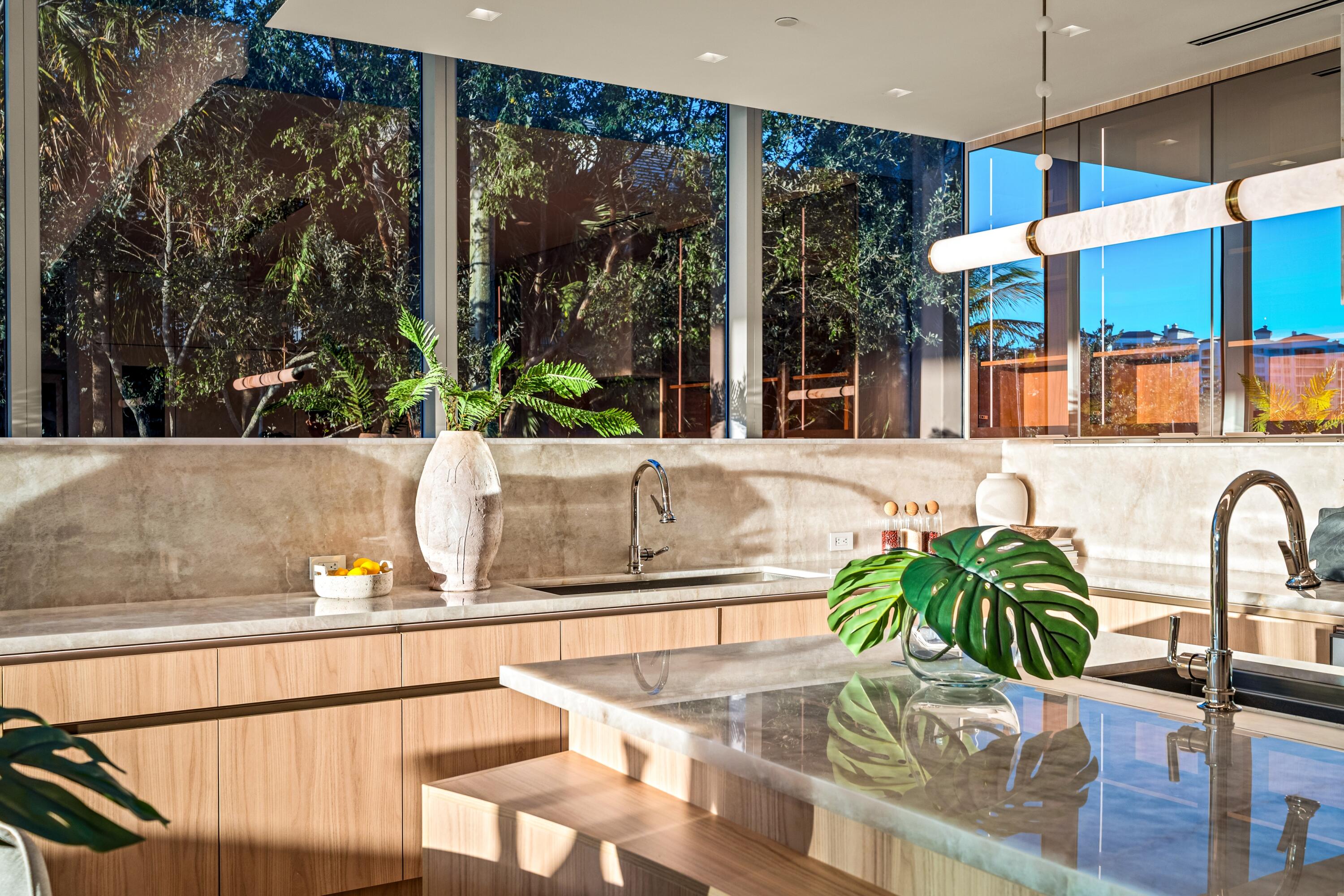 725 South Ocean Boulevard, Unit 101 Boca Raton, FL 33432 - Photo 15 of 65 KITCHEN