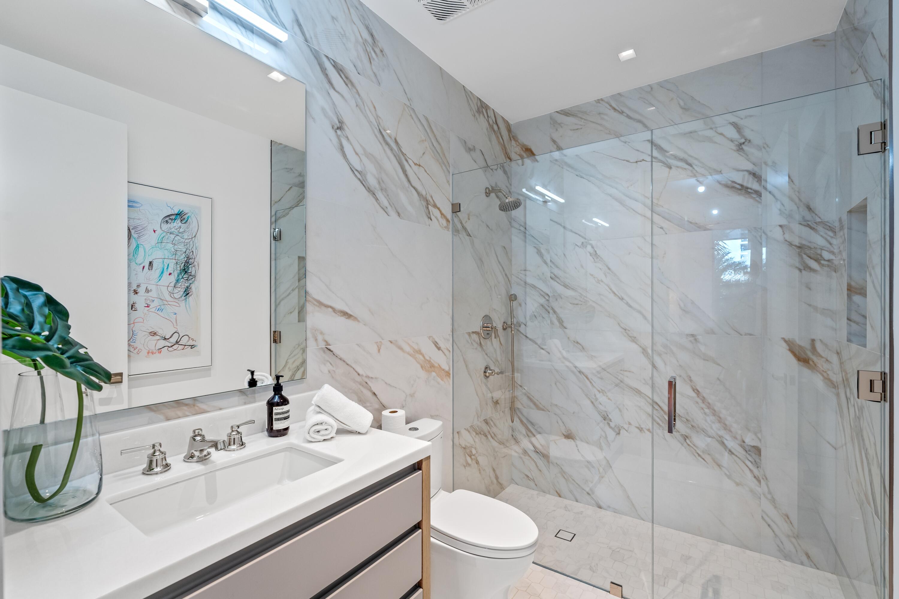 725 South Ocean Boulevard, Unit 101 Boca Raton, FL 33432 - Photo 27 of 65 BATH