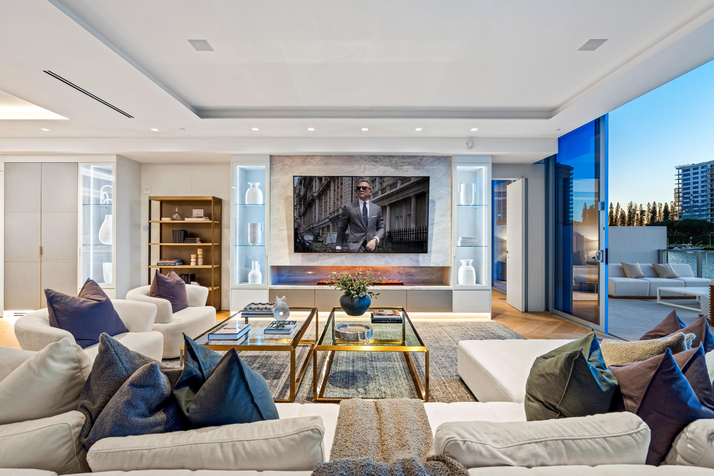 725 South Ocean Boulevard, Unit 101 Boca Raton, FL 33432 - Photo 5 of 65 GREAT ROOM