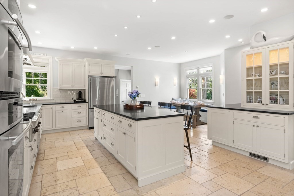 106 Galloupes Point Road Swampscott, MA 01907 - Photo 12 of 42 Gallery Image 12