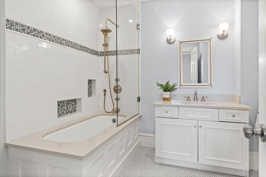 106 Galloupes Point Road Swampscott, MA 01907 - Photo 26 of 42 Gallery Image 26