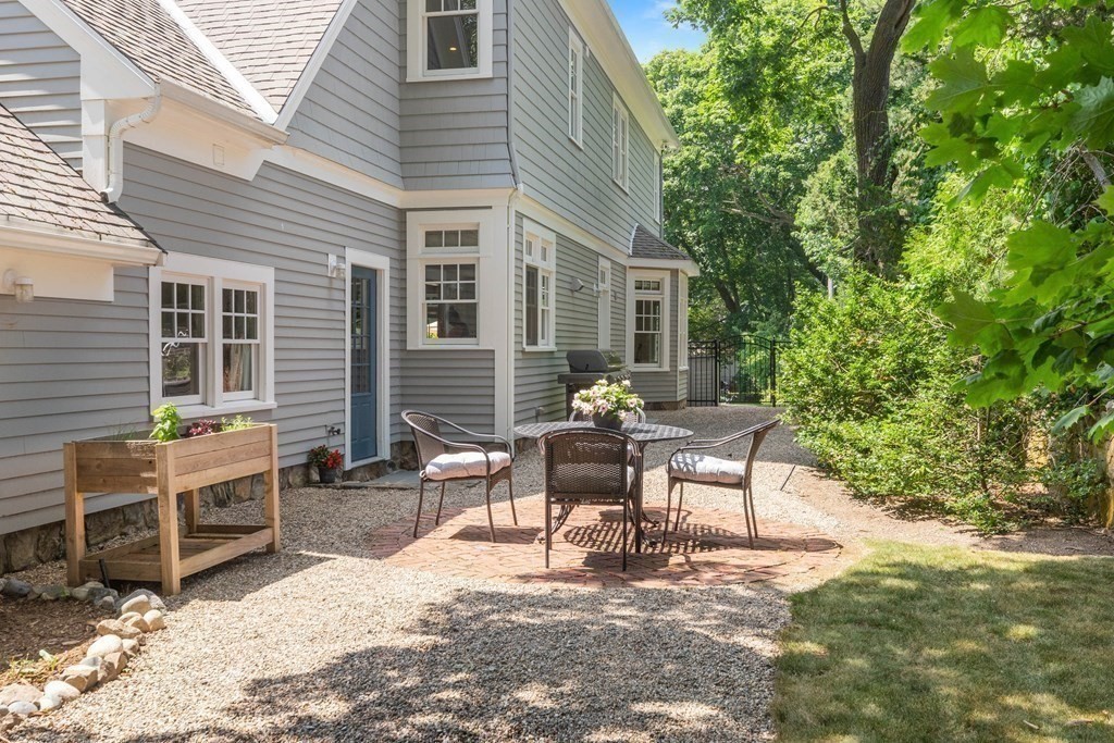 106 Galloupes Point Road Swampscott, MA 01907 - Photo 35 of 42 Gallery Image 35