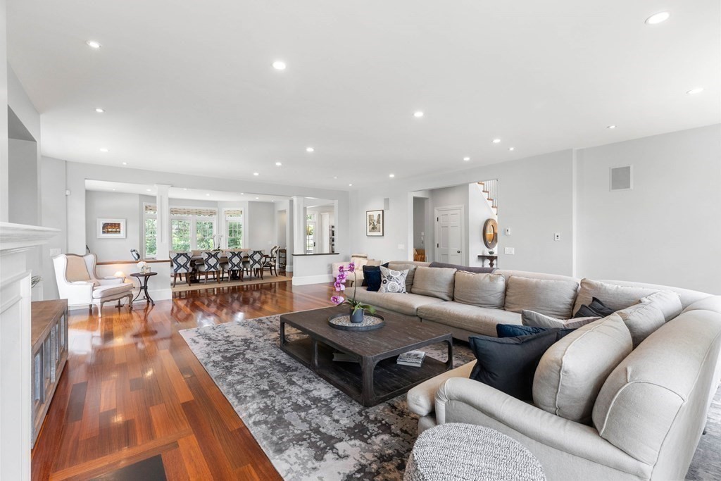 106 Galloupes Point Road Swampscott, MA 01907 - Photo 8 of 42 Gallery Image 8