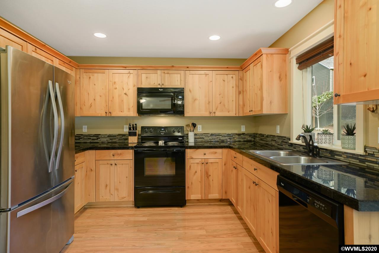 874 Crouchen Street Northwest Salem, OR 97304 - Photo 13 of 32