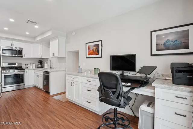 $718,000 | 3628 Summershore Lane, Westlake Village, CA 91361